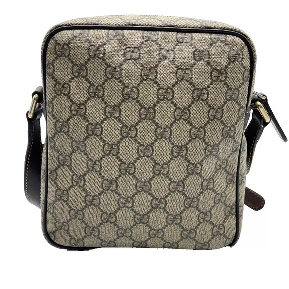 Authentic Gucci GG Supreme Beige Crossbody bag - Picture 4 of 15